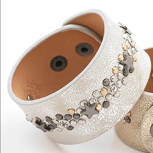 Vegan Leather Wrap Star Silver Cuff Bracelet - Picture 7 of 7